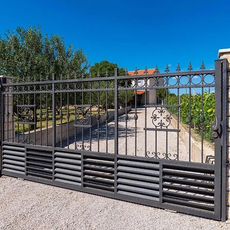 Ferienhaus My Dalmatia - Maria With Private Swimming Pool Kakma