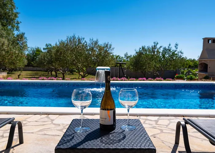 My Dalmatia - Maria With Private Swimming Pool Feriehus *
