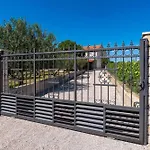 Dom wakacyjny My Dalmatia - Maria With Private Swimming Pool Kakma