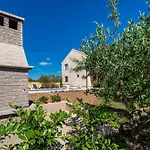 My Dalmatia - Maria With Private Swimming Pool Dom wakacyjny *