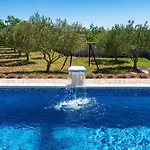My Dalmatia - Maria With Private Swimming Pool Dom wakacyjny
