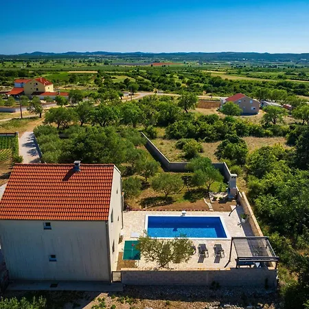 Casa de Férias My Dalmatia - Maria With Private Swimming Pool Kakma