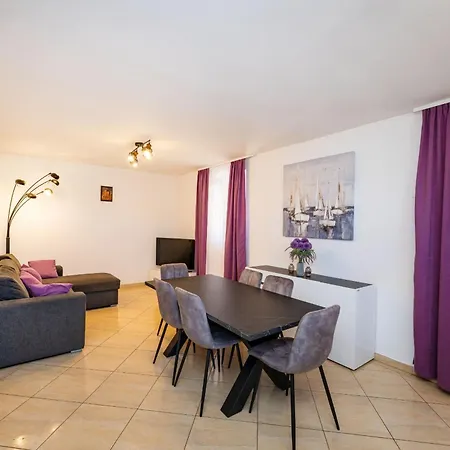 My Dalmatia - Maria With Private Swimming Pool Holiday home *