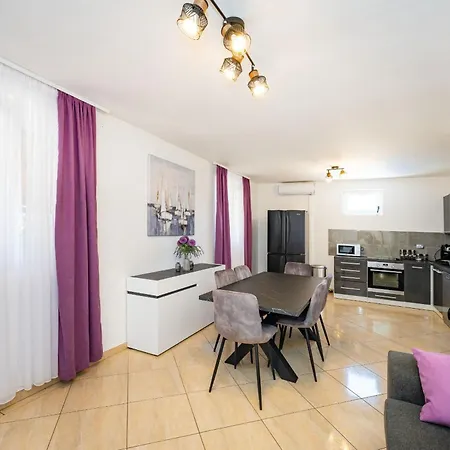 My Dalmatia - Maria With Private Swimming Pool