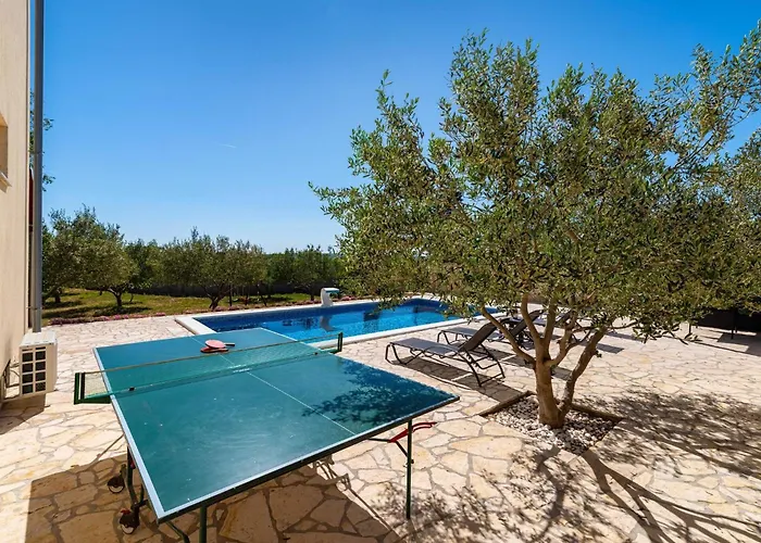 My Dalmatia - Maria With Private Swimming Pool Prázdninový dům Kakma