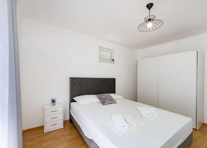 My Dalmatia - Maria With Private Swimming Pool * Kakma